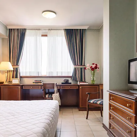 מלון Ripamonti & Milano 4*