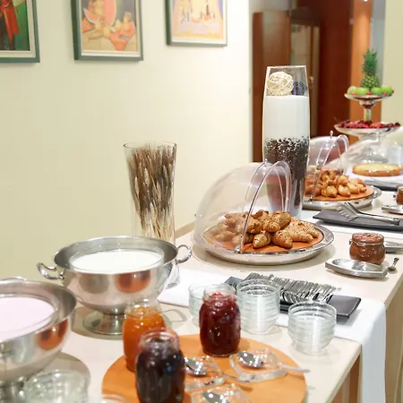 Ripamonti & Milano מלון פייבה אמנואלה